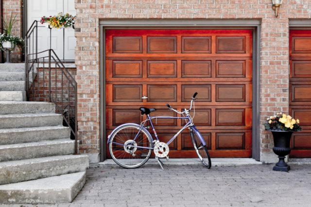 Excellent Tips to Give Your Home an Autumn Cleaning Blitz - Cleaning the garage