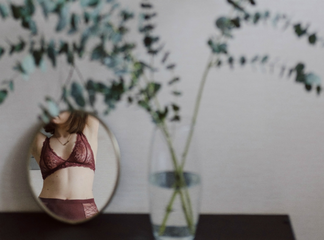 Lingerie - Stylish gifts for women