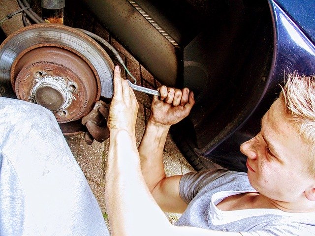 There are so many situations where mechanics usually don’t share the problems of the car with customers as they do not understand the internal mechanisms of a vehicle. You need to let them know that you want to discuss the issues with your car. You must know what is wrong with your car and ensure the technicians are speaking honestly with you.